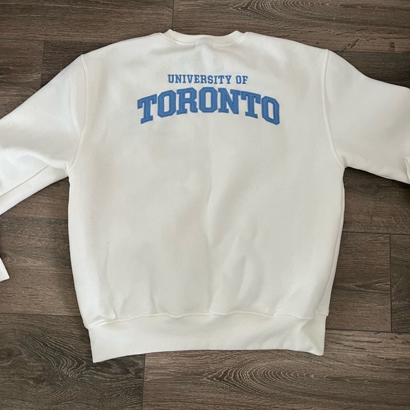 University of Toronto Crewneck - Picture 2 of 4